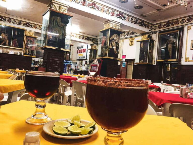 Mexico City: Tequila and Mezcal historic bar walking tour - Exploring the Itinerary: What to Expect