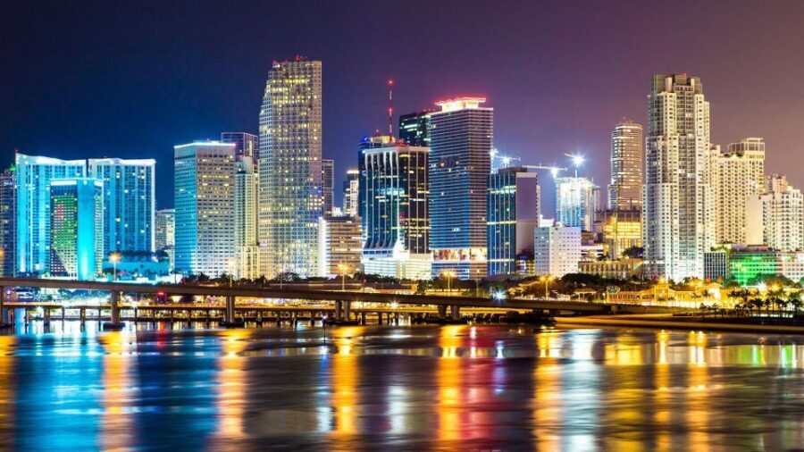 Miami Audioguide - TravelMate app for your smartphone - The Sum Up