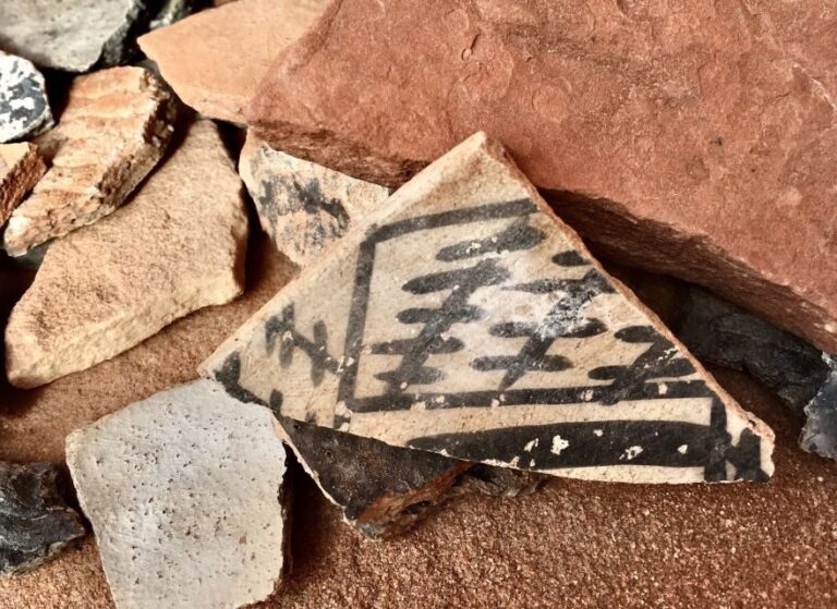 Monument Valley: 2.5-hour Mystery Valley Tour - A Closer Look at the Mystery Valley Tour