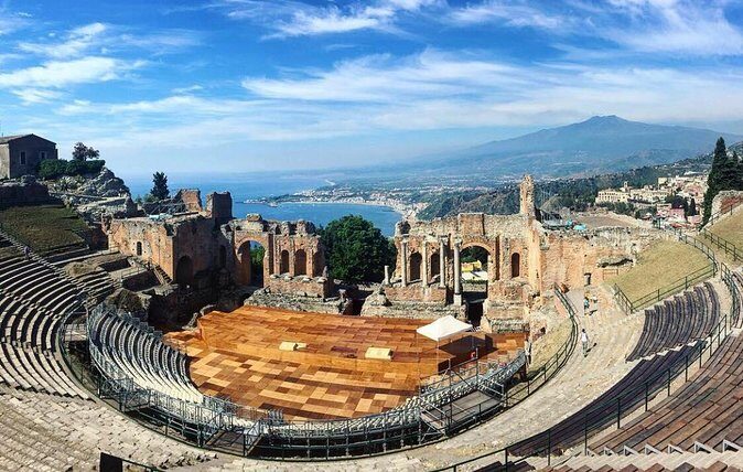 Mount Etna and Taormina - A Deep Dive into the Mount Etna and Taormina Tour