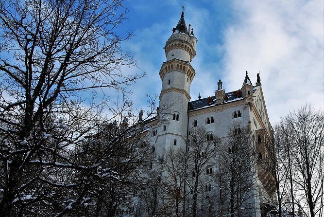 Neuschwanstein Castle, Ettal Abbey and Oberammergau Private Tour from Munich - Who Is This Tour Best For?