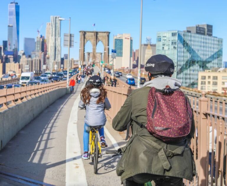 New York City: Lower Manhattan Bike Rentals - The Bikes and Equipment