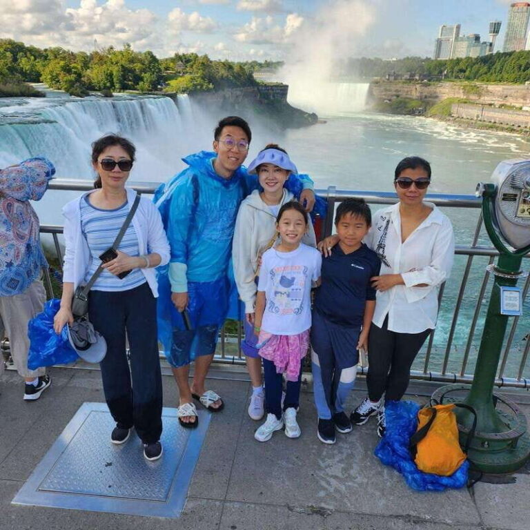 Niagara Falls: USA Side Guided Tour - An In-Depth Look at the Niagara Falls US Side Guided Tour