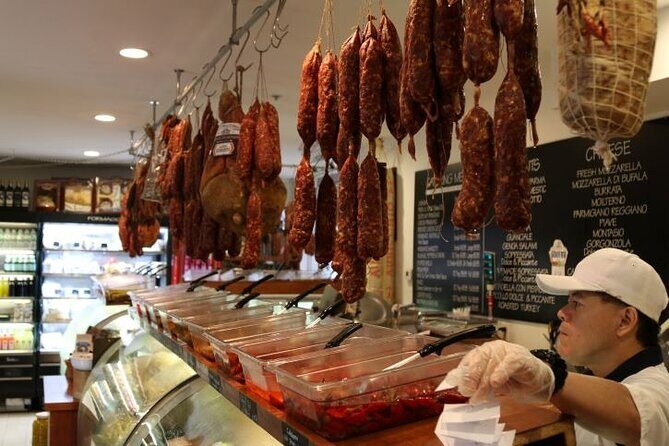 North End & Boston Public Market Food Tour with Local Guide - The Guide and Overall Experience