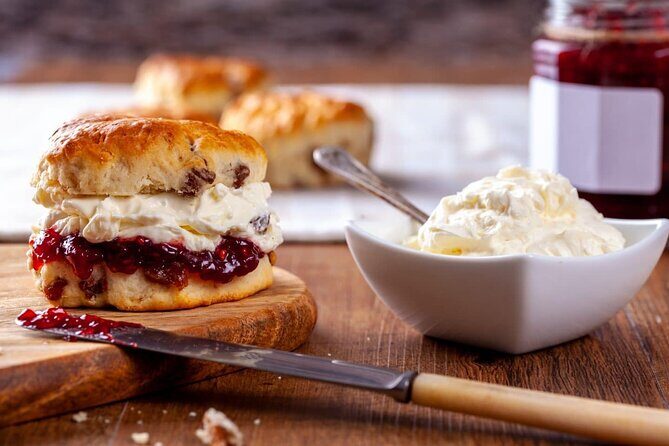 Notting Hill Walking Tour with Cream Tea - Authentic Insights from Travelers