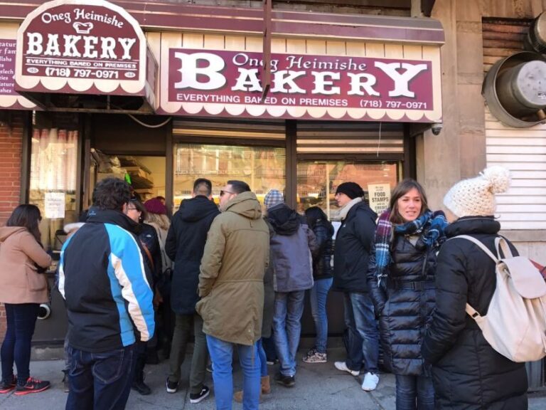 NYC: Contrasts Tour of Harlem, The Bronx, Queens & Brooklyn - Who Is This Tour Best Suited For?