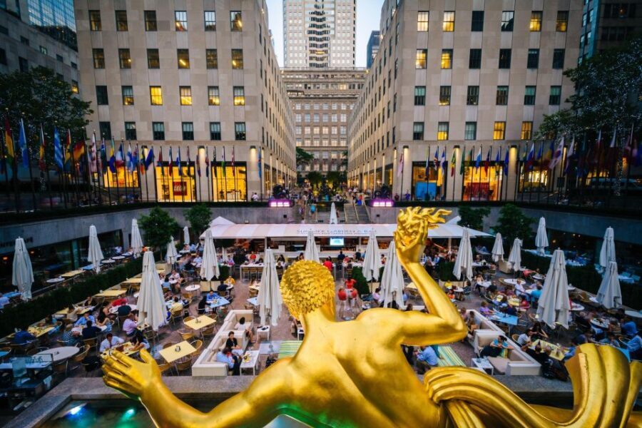 NYC: Fifth Avenue Guided Tour with Top of the Rock Option - The Practicalities: What to Expect