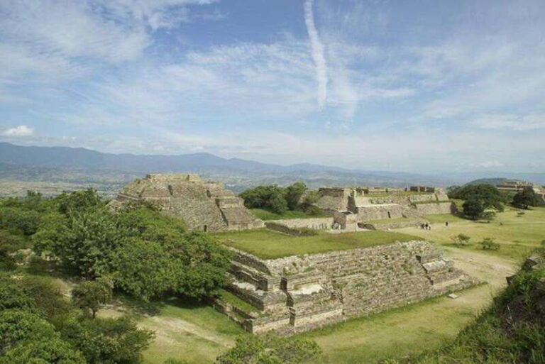 Oaxaca: Monte Alban & Atzompa Private Tour - Introduction: A Day of Culture and Craft in Oaxaca
