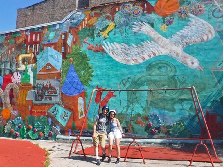 Philadelphia Murals and Street Art Tour with Magic Gardens - Inside the Magic Gardens