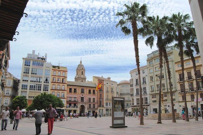 Picasso roots Private Walking Tour in Central Malaga - Who Should Consider This Tour?