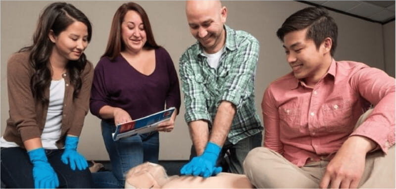 Playa del Carmen: Emergency First Response (EFR) Course - What’s Included and What’s Not?