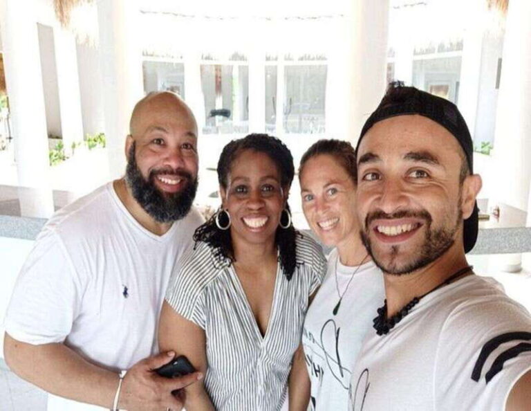 Playa del Carmen: Salsa/Bachata Group Class - Authentic Experience and Practical Tips