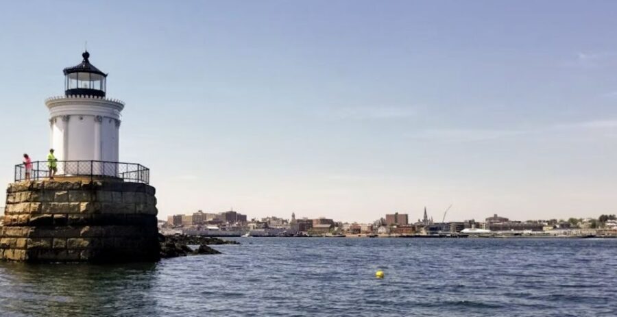 Portland: Maine Lighthouses Sightseeing Cruise with Drinks - Frequently Asked Questions
