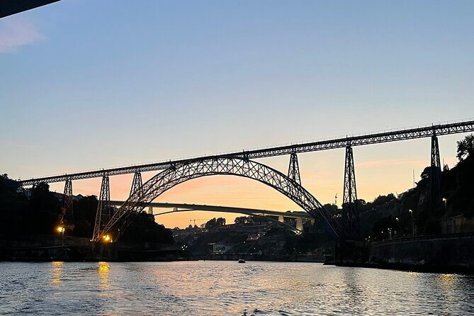Porto: 2h Private Tour (1 to 6 people) on the Douro River with a local - Why This Tour Offers Great Value