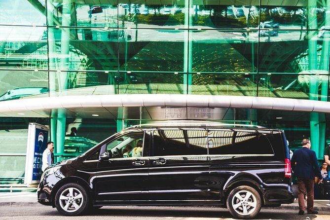 Porto Private Airport Arrival Transfer - The Booking and Arrival Experience