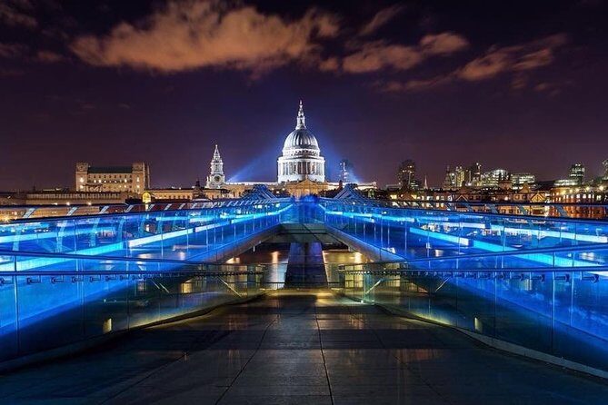 Private 2-Hour Night Tour of London in an Iconic Black Cab - The Experience in Depth: What Makes It Stand Out