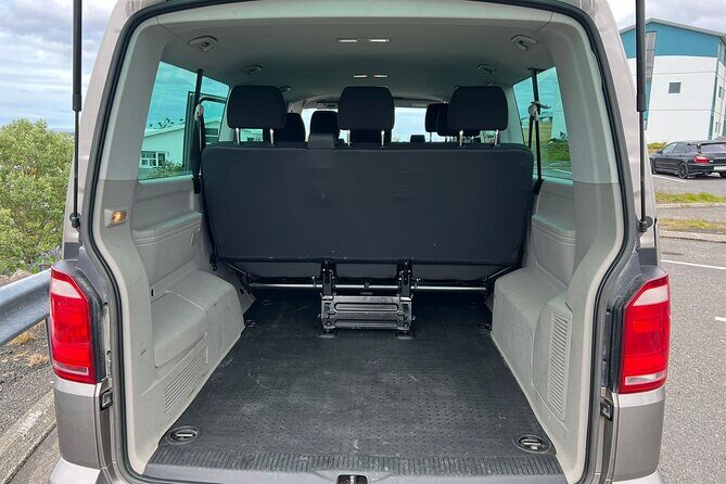 Private Airport Transfer - Benefits of Pre-Booking and Flexibility