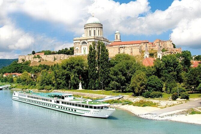 Private All Day Danube Bend Tour From Budapest with lunch, entrance fee, cruise - What We Loved