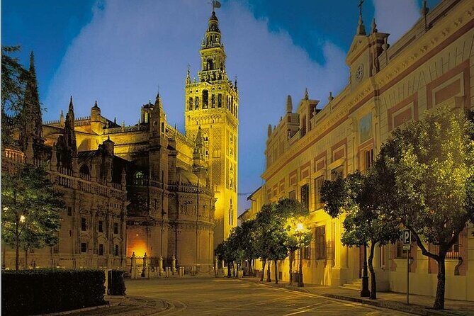 Private Day Trip from Cadiz port to Seville (tickets and transport included) - Authentic Insights from Reviewers
