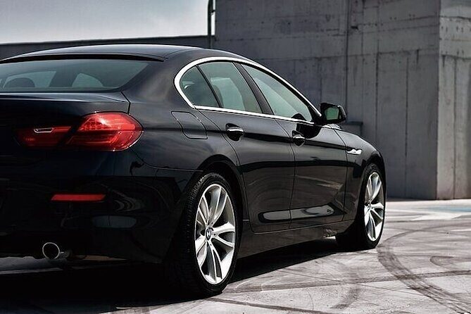 Private One Way Transfer from San Antonio to San Antonio Airport