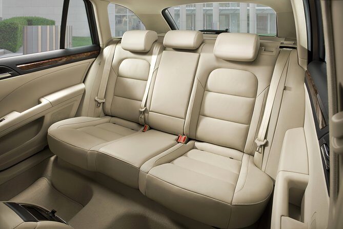 Private Transfer from Prague Airport to Prague City Hotels 1 - 3 pax - Who Would Love This Service?