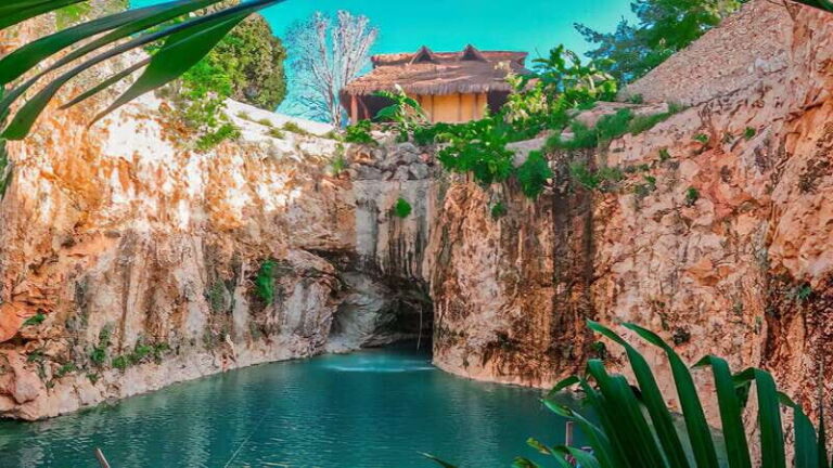 Progress: Excursion to the Santa Barbara Homun cenotes - Discovering the Cenotes of Homun