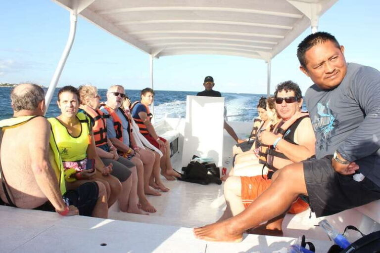 Puerto Morelos: Catamaran Sail & Snorkeling - Value and Practicality