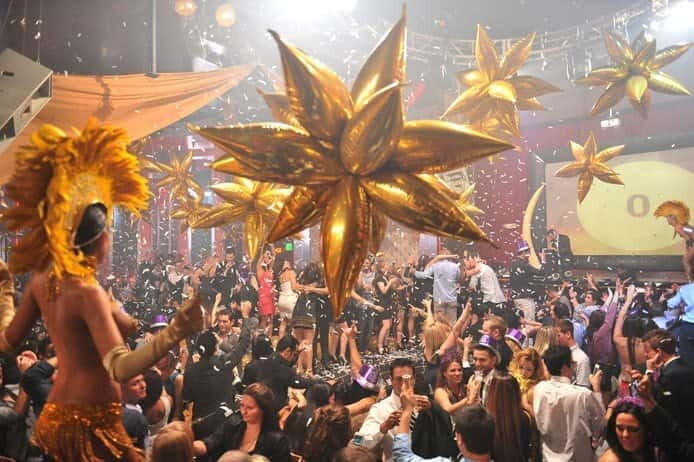 Puerto Vallarta: All you can drink Bar Crawl - Is It Worth the Price?