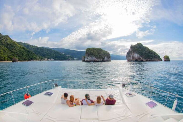 Puerto Vallarta: Luxury Yacht Tour with Lunch and Open Bar - Practical Details and What to Know