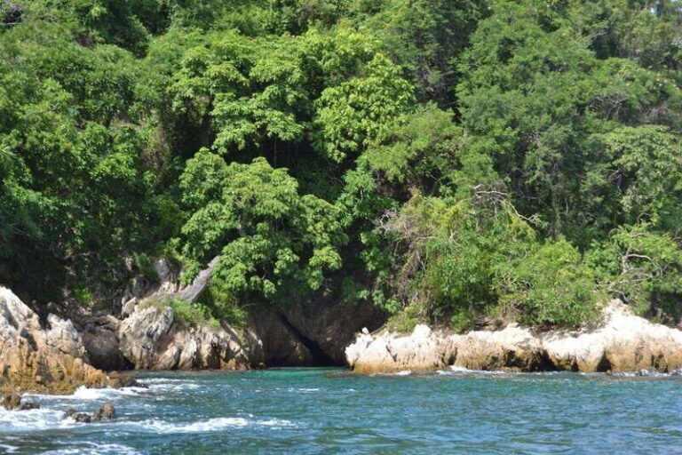 Puerto Vallarta: Yelapa and Majahuitas - Marine Adventures at Majahuitas