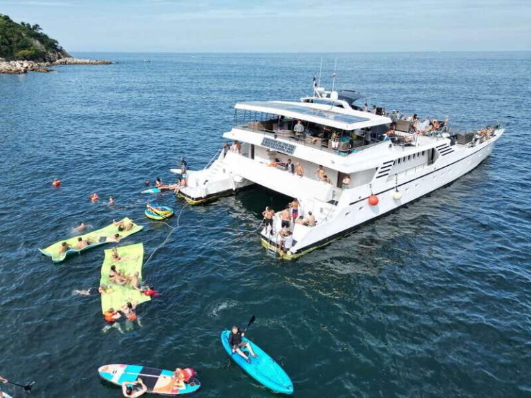 Puerto Vallarta: Yelapa Mega Yacht Cruise - The Yacht and Comfort