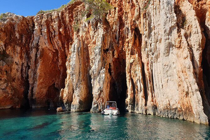 Red Rocks & Southern Side Of Hvar Private Tour - Final Thoughts: Who Will Love This Tour?