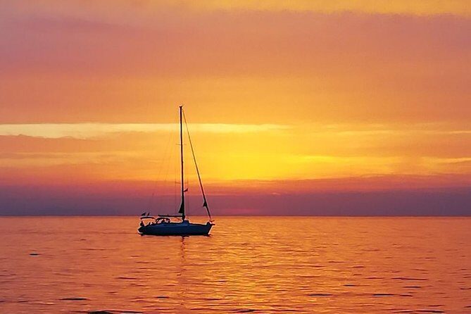 Rhenia Sunset Safari sailing tour (small group up to 8 guests) - The Sum Up