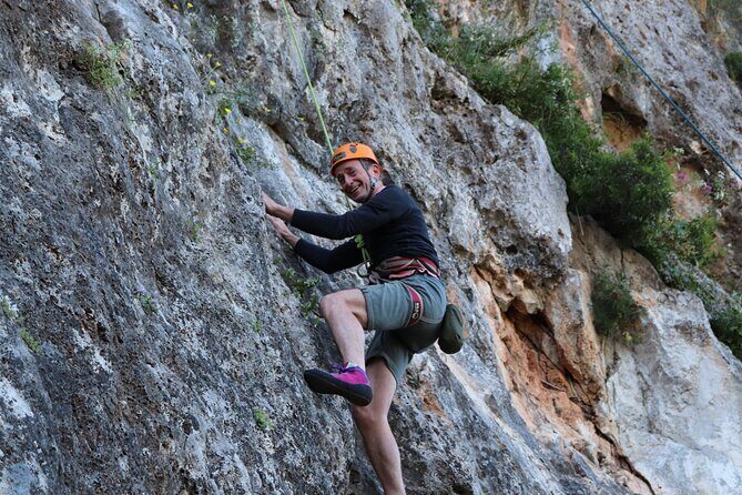 Rock Climbing at Kardamili- West Mani - Guides and Safety
