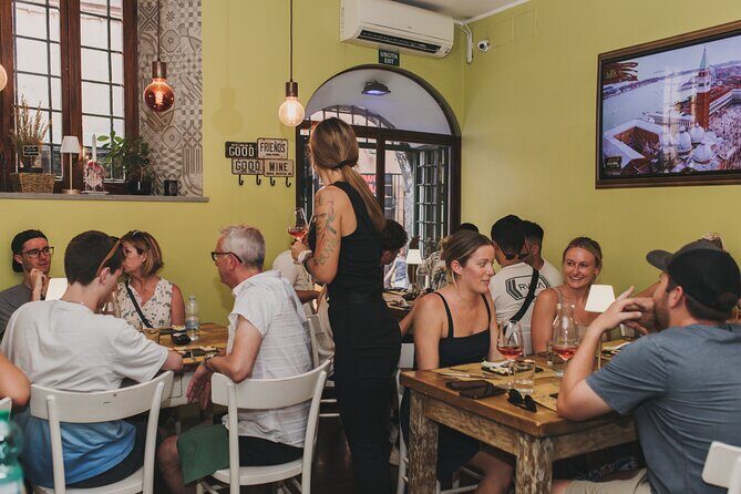 Rome: Wine Tasting in Trastevere with Food and Gelato - Why This Tour Works for Travelers