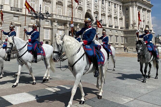 Royal Palace Madrid Small Group Tour with Skip the Line Ticket - What Travelers Are Saying: Authentic Insights from Reviews