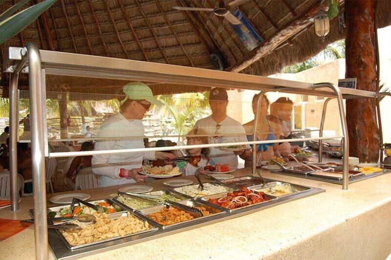Sail to the beautiful sea of Isla Mujeres + Buffet (Cancún) - Practical Aspects and Considerations