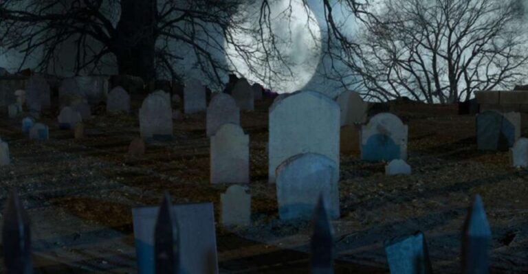 Salem: Ghosts, Witches, & Warlocks Guided Walking Tour - Why You Should Consider This Tour