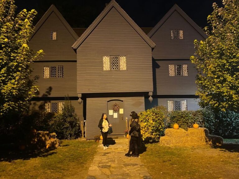 Salem: Psychic Bewitched Tour With Tarot Reading - An Authentic Salem Journey: What to Expect from the Tour
