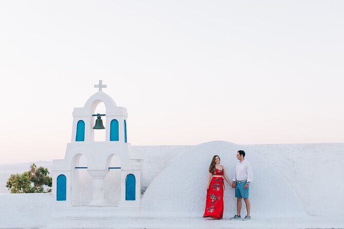 Santorini - Private Photoshoot with a Top Local Photographer - Authentic Experiences & Real Feedback