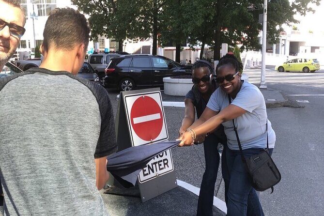 Scavenger Hunt in Norfolk by Zombie Scavengers - What the App Is Like & the Challenges