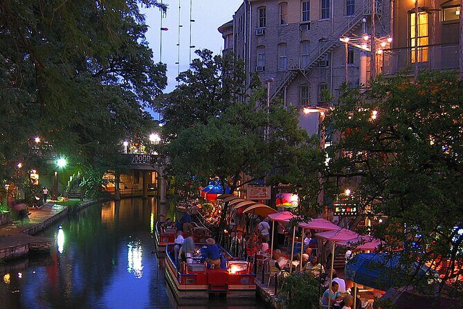 Scenic San Antonio Small Group Night Tour w/Riverwalk Boat Cruise - The Practical Details That Matter