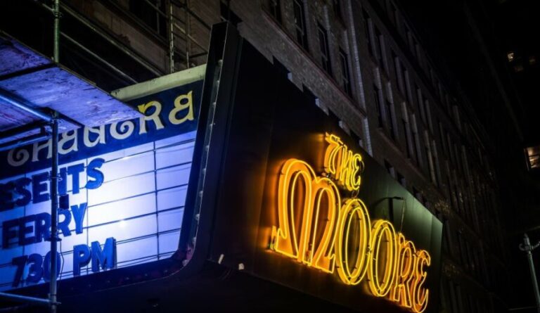 Seattle: Terrors and Ghosts Guided Walking Tour - Who Will Love This Tour?
