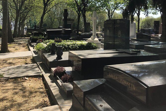 Semi-Private Père Lachaise Cemetery Tour - An In-Depth Look at the Père Lachaise Cemetery Tour
