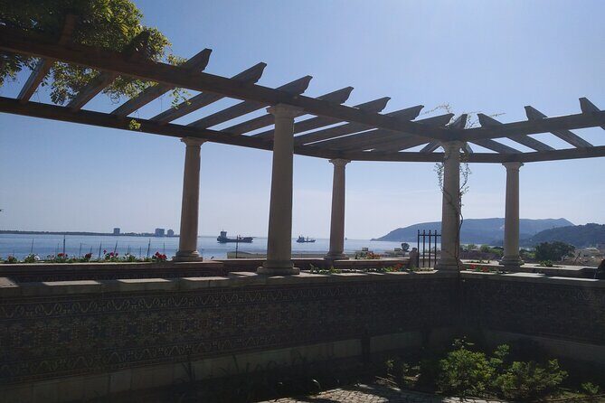 Setúbal Private Walking Tour Off-the-Beaten-Path - The Experience in Practice