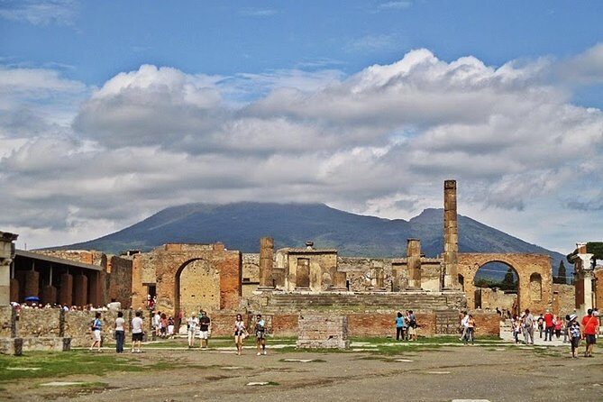 Shore Sorrento, Positano, and Pompeii - Who Would Love This Tour?