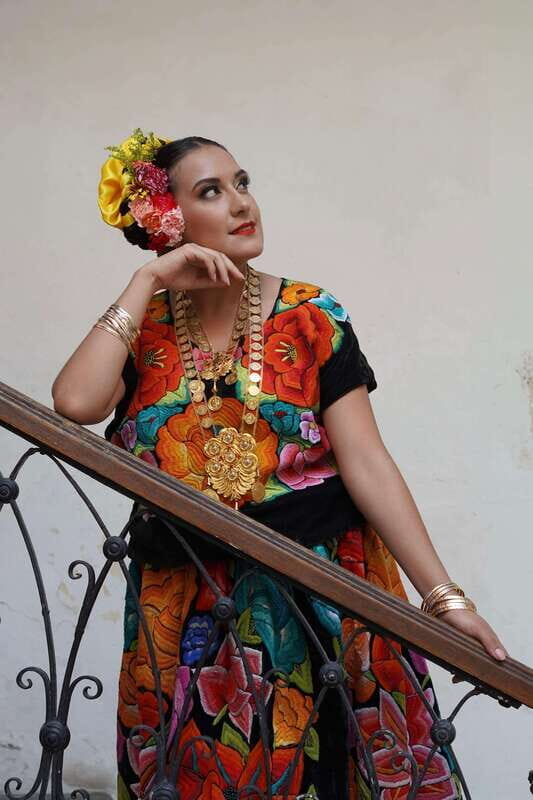 Show off your beauty wearing a typical Oaxacan costume + photo session - The Itinerary Breakdown