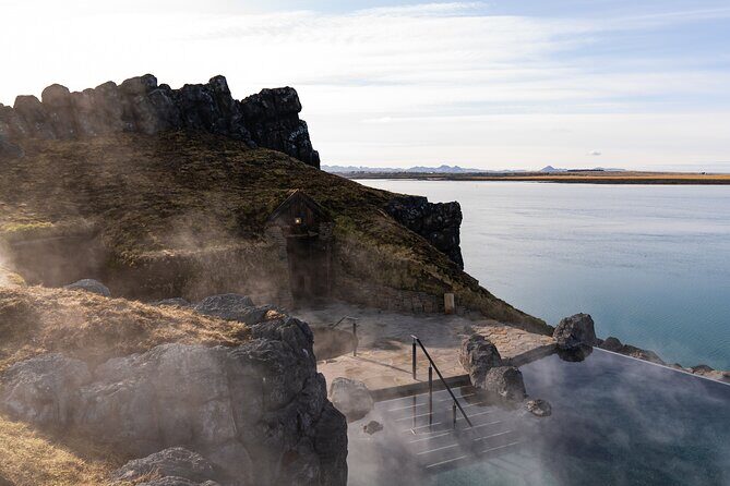Sky Lagoon Spa Experience with Private Transfer from Reykjavík - FAQs