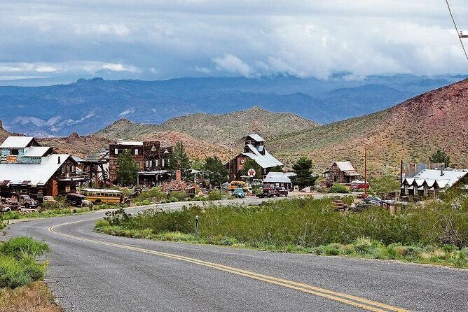 Small Group El Dorado Canyon, 7 Magic Mountains & Hoover Dam Tour - The Authentic Experience and What Travelers Say