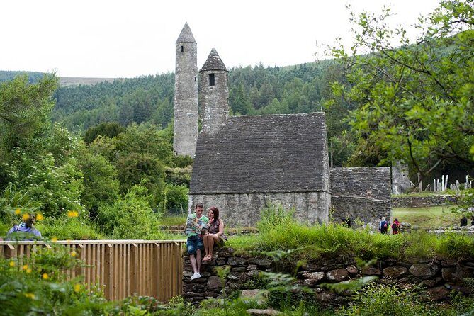 (Small Group) Shore Tour from Dublin:Dublin Highlights and Glendalough Day Trip - Transportation and Group Size